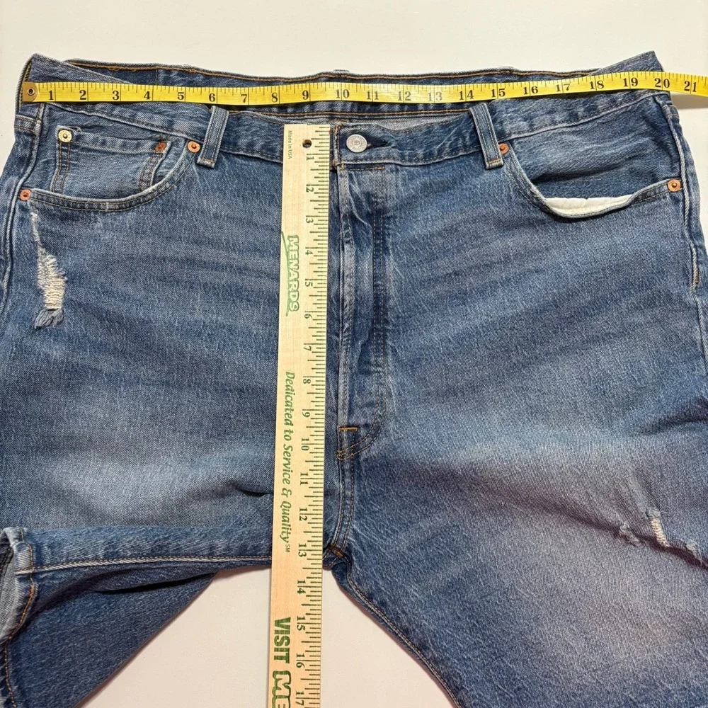 Levi's 501 Denim Jean‎ Shorts Mens 42 Blue Distressed Button Fly Bermuda Jorts